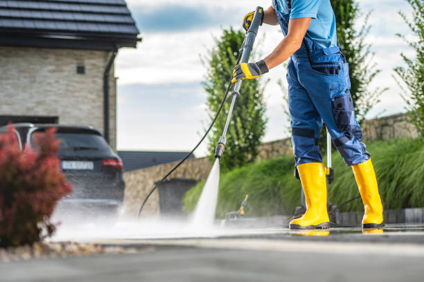 Best Commercial Building Pressure Washing  in Virginia Gardens, FL
